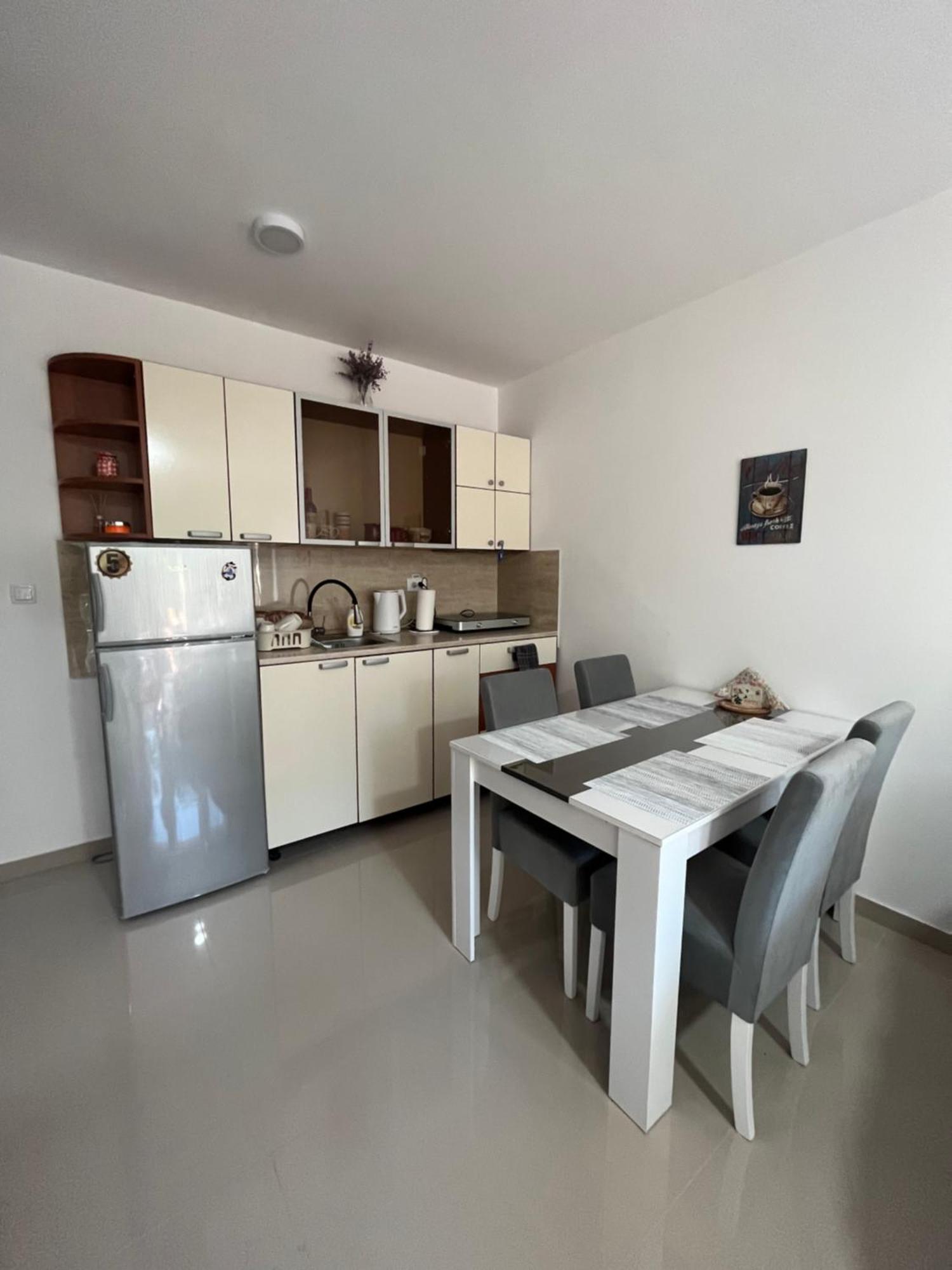 Apartman Miletic Ostrovo Exterior photo